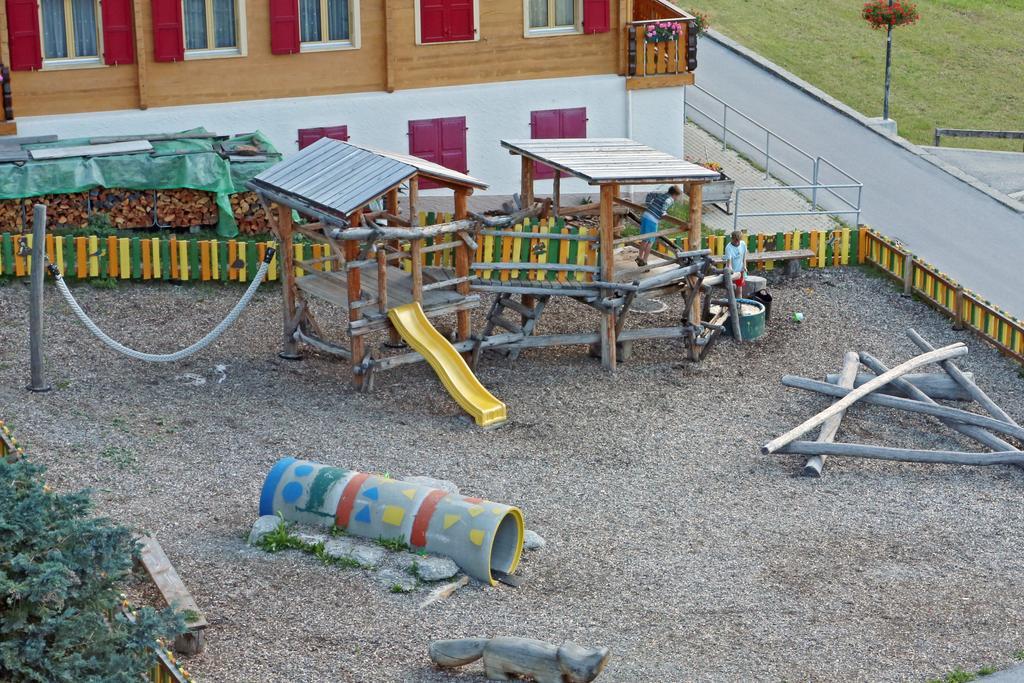 Hotel Eden Grächen Kültér fotó